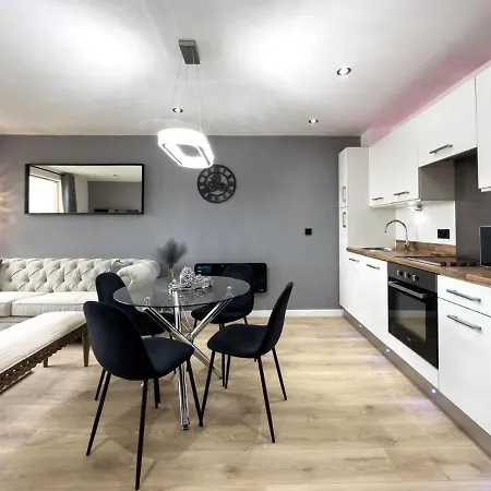 Penthouse Leeds (West Yorkshire)