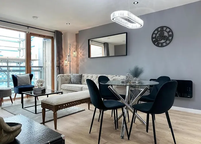 Penthouse * Leeds (West Yorkshire)